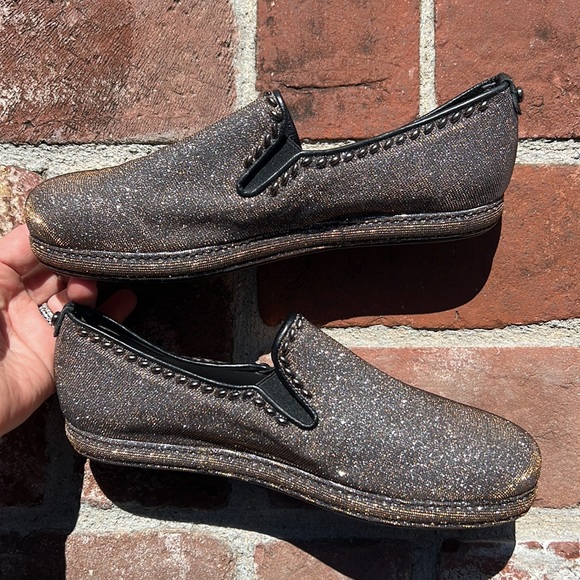 Stuart Weitzman sparkly metallic look slip. - Picture 7 of 17